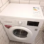 아파트 Excellent Rest